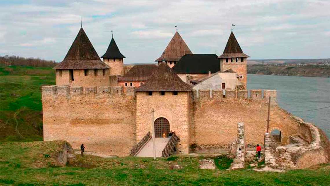 bukovina-khotinskaya-krepost