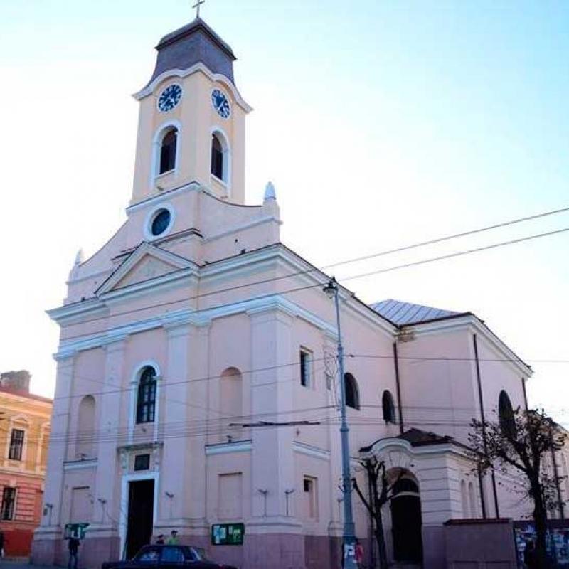 khramy-chernivtsiv
