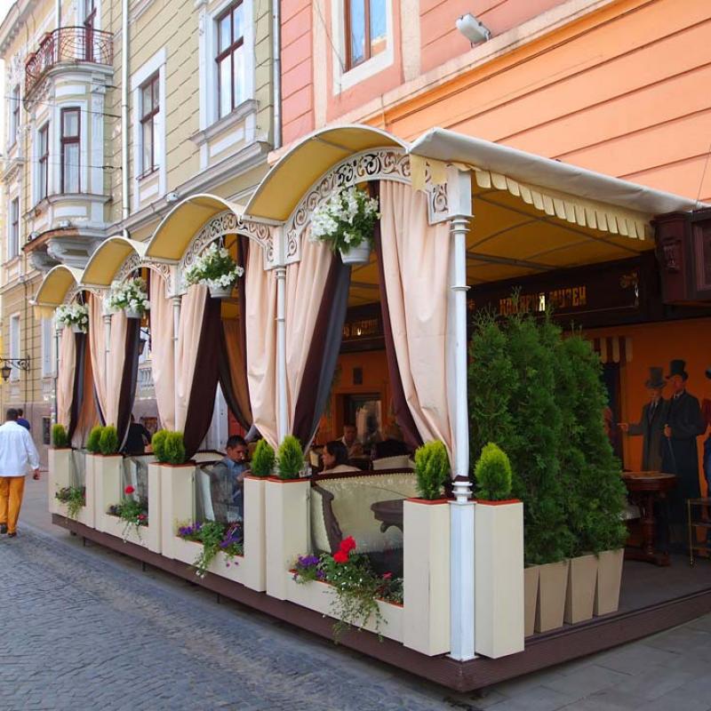 chernivtsi-odne-z-naikrasyvishykh-mist-yevropy