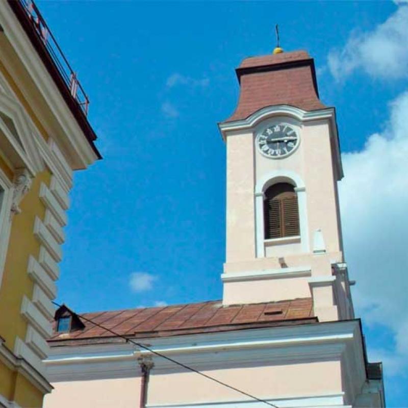 chernivtsi-ploshcha-filarmonii